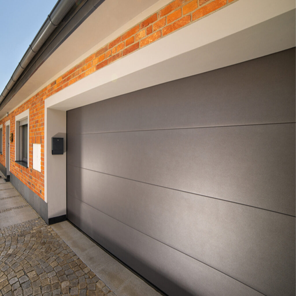 Гаражні ворота Kruzik - фото